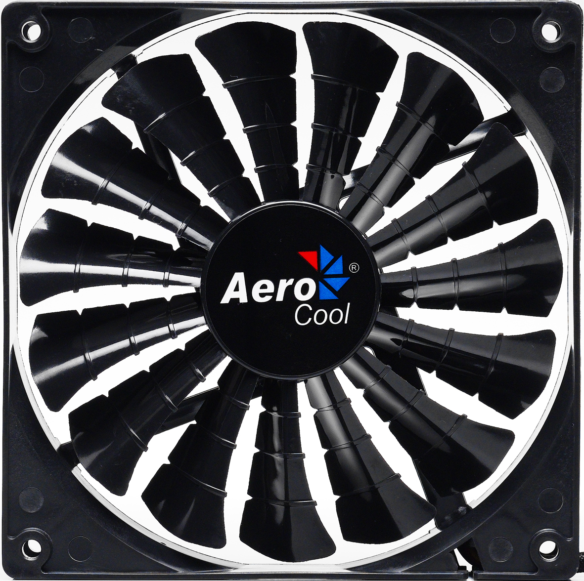 SHARK14 Aerocool