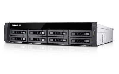 "TS-EC880U-E3-4GE-R2 + 8X ST4000VN0001" QNAP