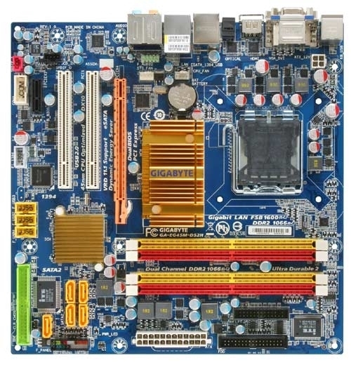 GA-EG45M-DS2H GIGABYTE