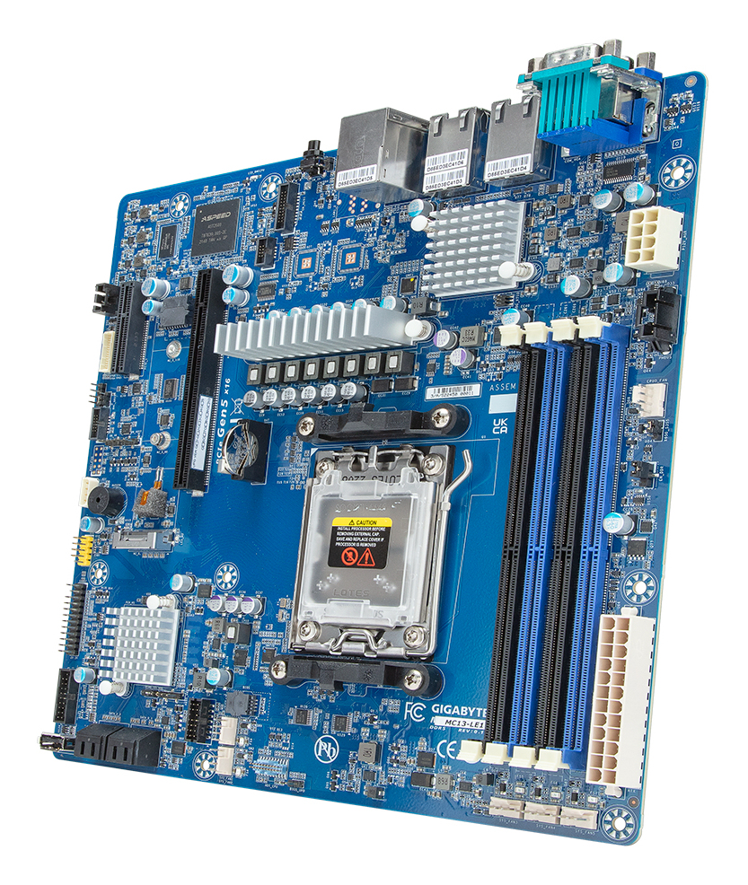 MC13-LE1 GIGABYTE