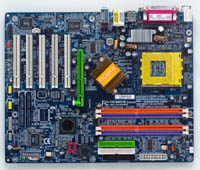 GA-7VT880L GIGABYTE