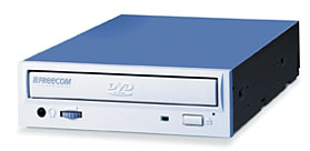 15877 Freecom