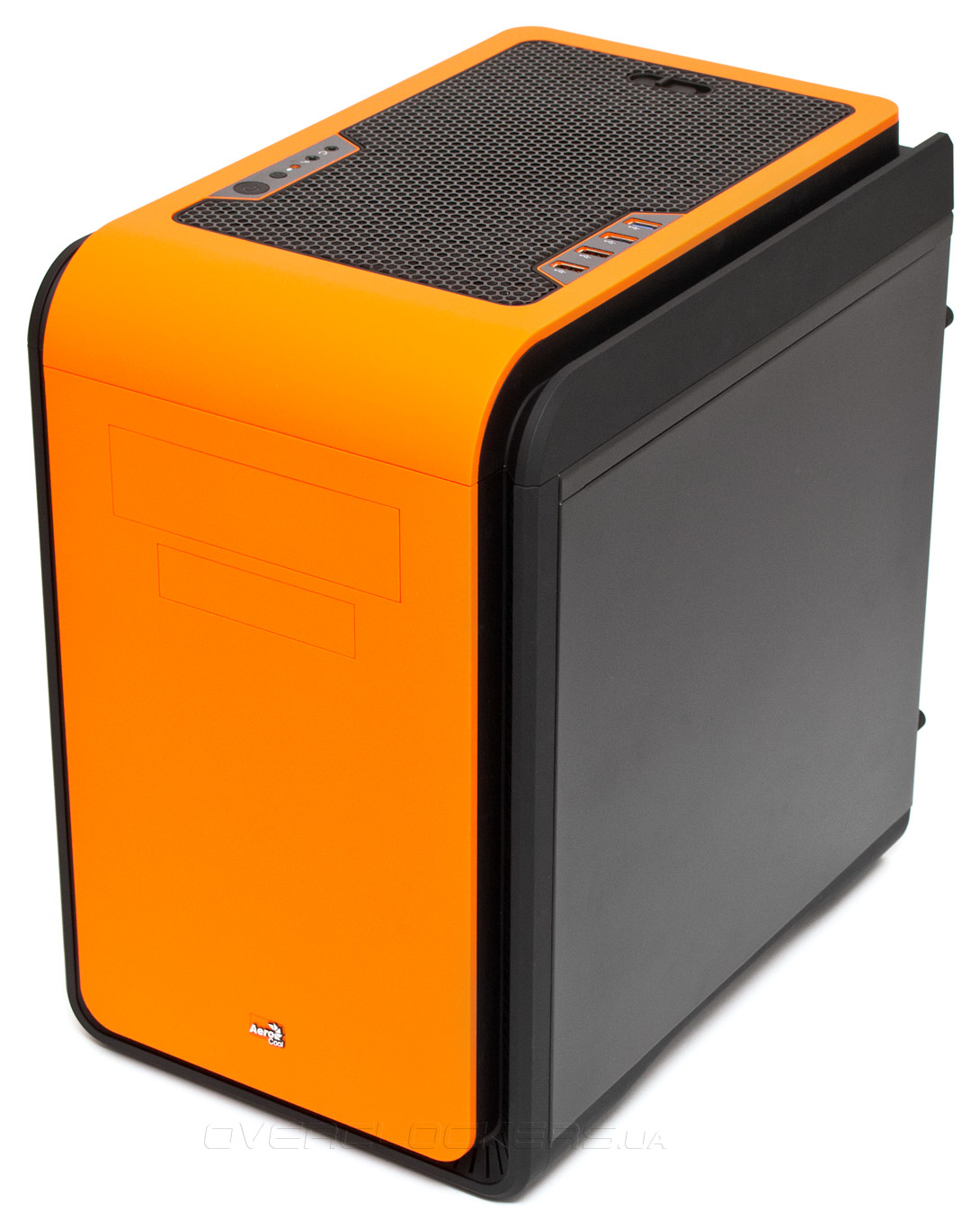 4713105952346 Aerocool